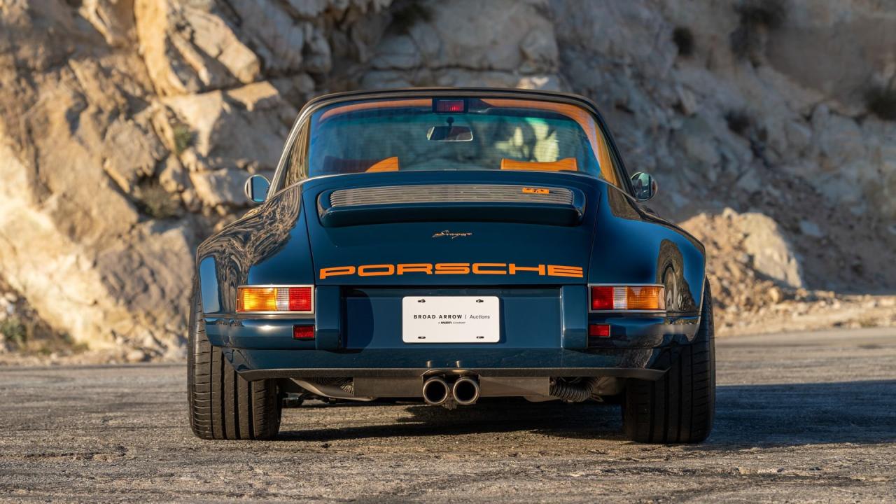 1991 Porsche 911 Targa Reimagined by Singer &ldquo;Blueberry&rdquo;
