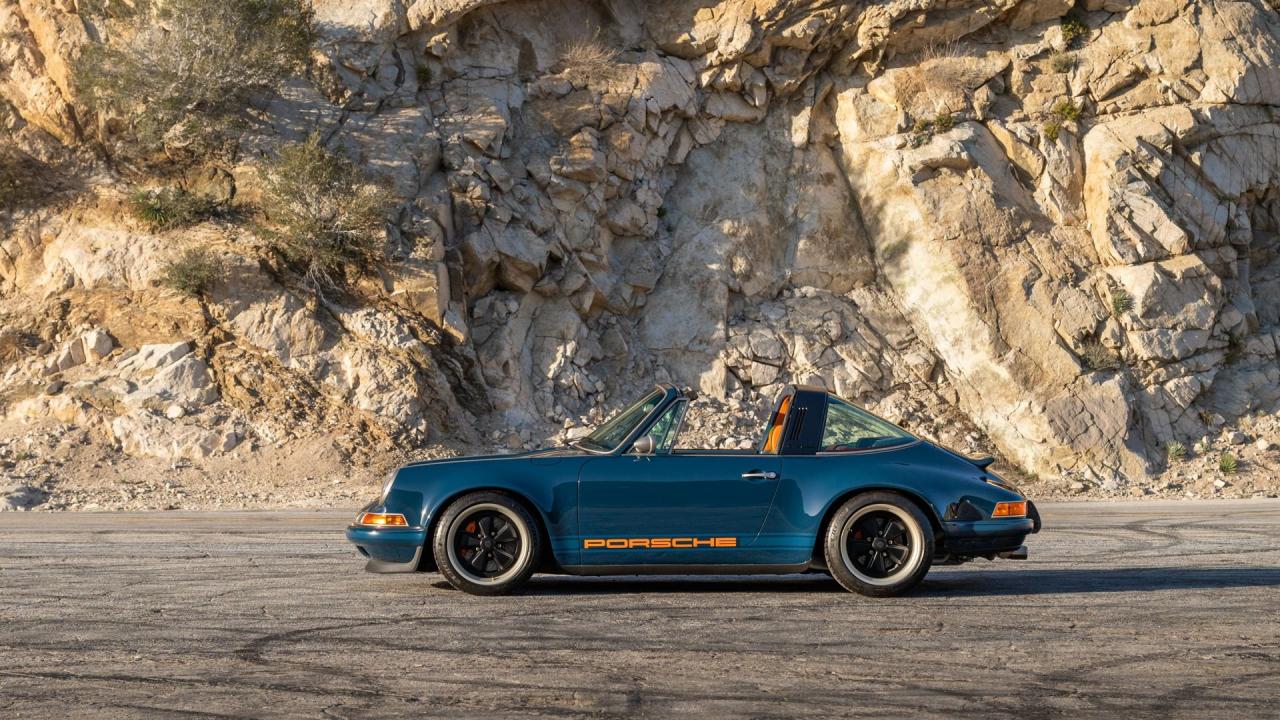 1991 Porsche 911 Targa Reimagined by Singer &ldquo;Blueberry&rdquo;