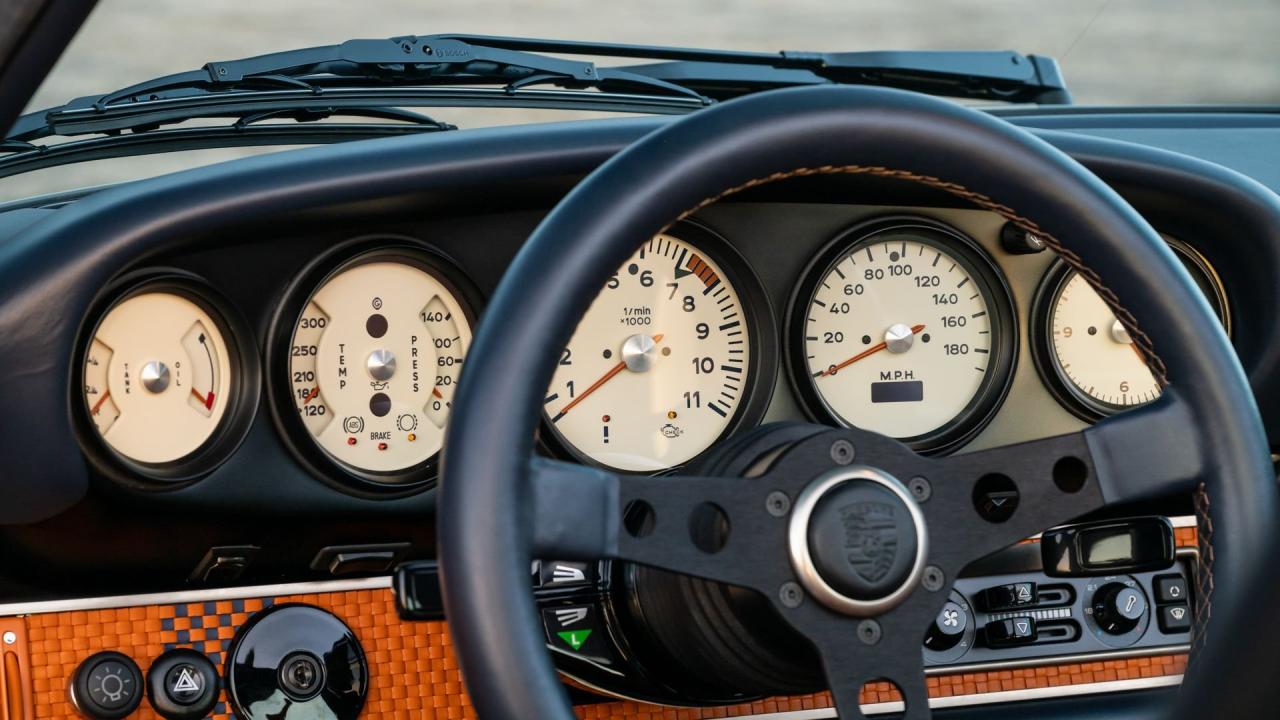 1991 Porsche 911 Targa Reimagined by Singer &ldquo;Blueberry&rdquo;