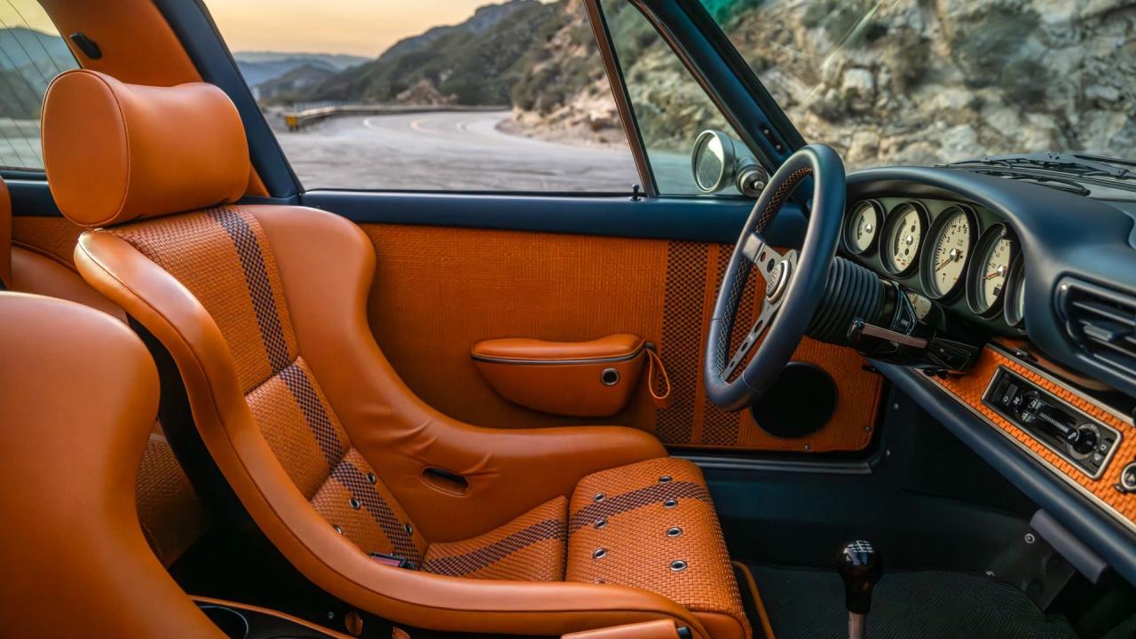 1991 Porsche 911 Targa Reimagined by Singer &ldquo;Blueberry&rdquo;