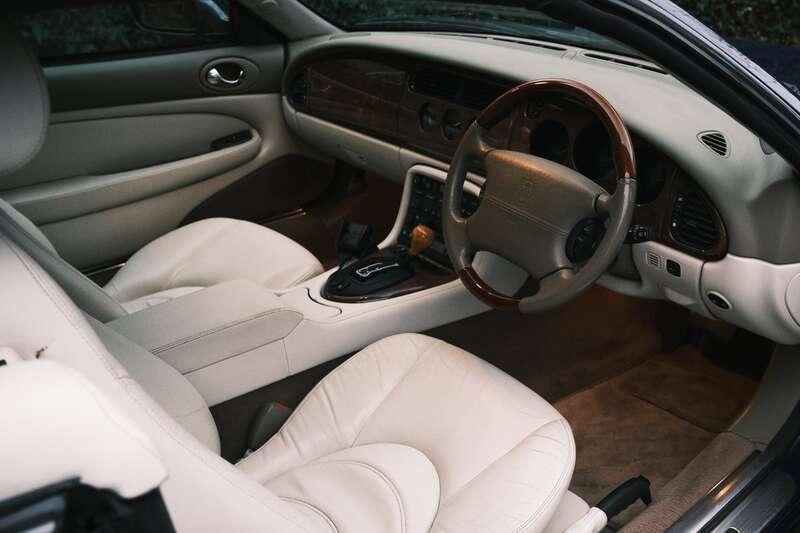2001 Jaguar XKR
