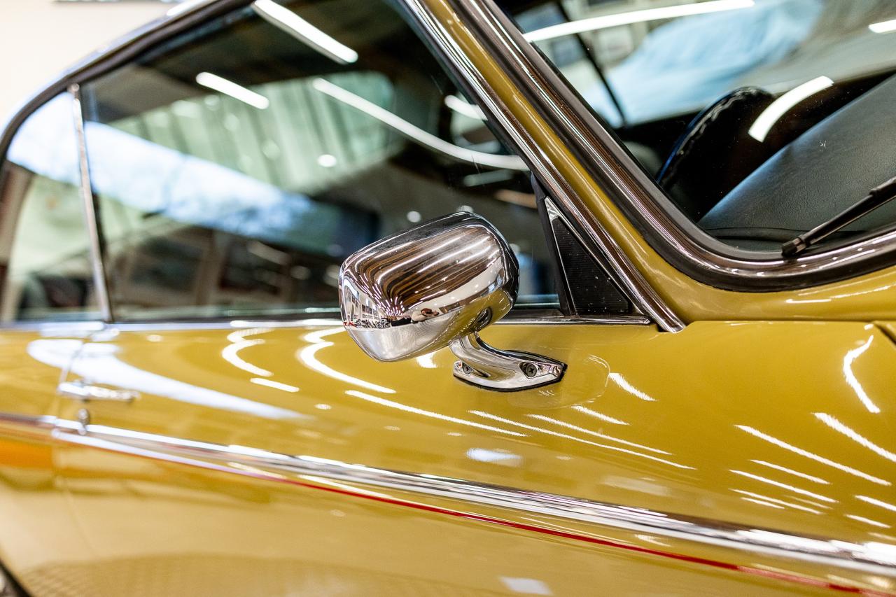 1975 Jaguar XJC (4.2 Litre)