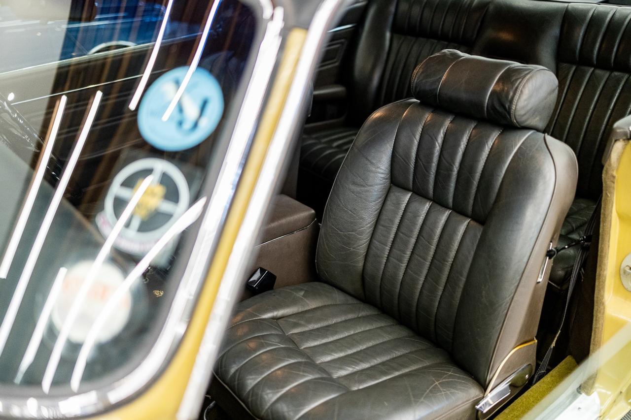 1975 Jaguar XJC (4.2 Litre)