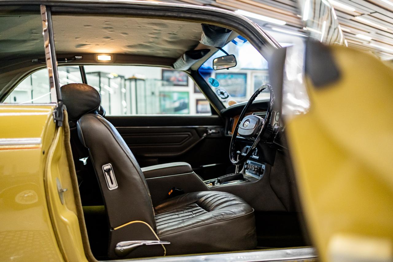 1975 Jaguar XJC (4.2 Litre)