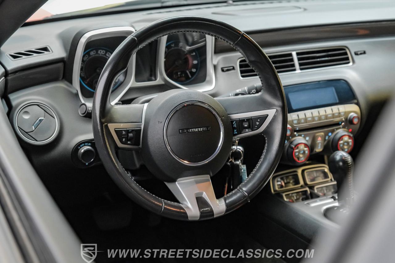 2010 Chevrolet Camaro 2SS/RS