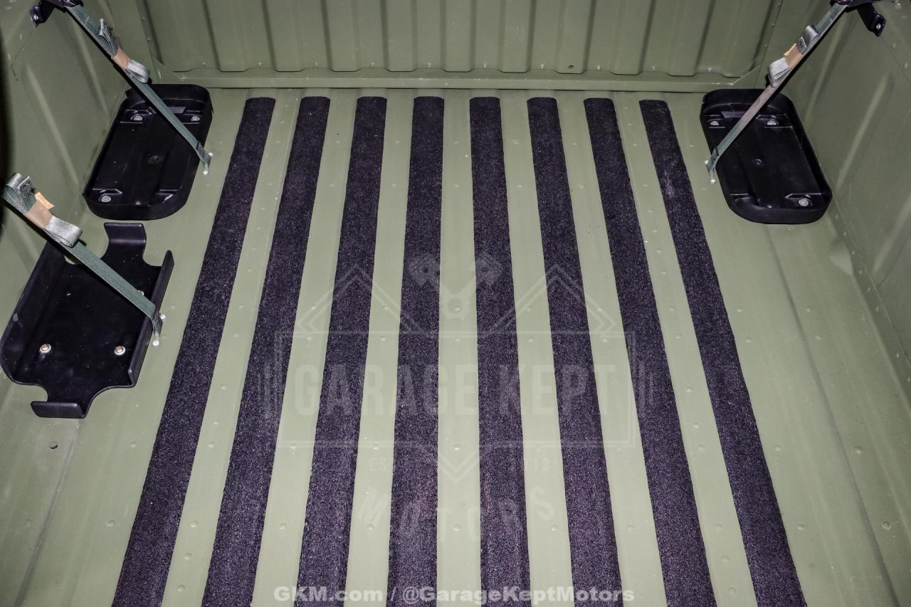 1998 Am General Humvee M1123