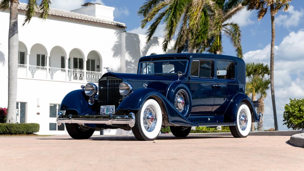 1934 Packard Twelve 1107 Formal Sedan