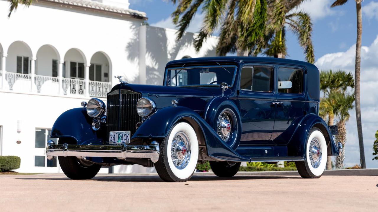 1934 Packard Twelve 1107 Formal Sedan