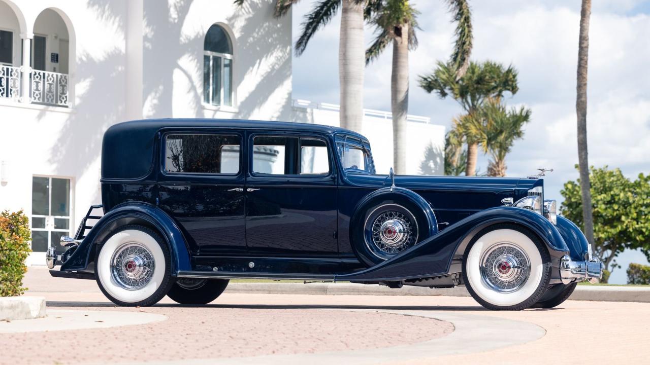 1934 Packard Twelve 1107 Formal Sedan