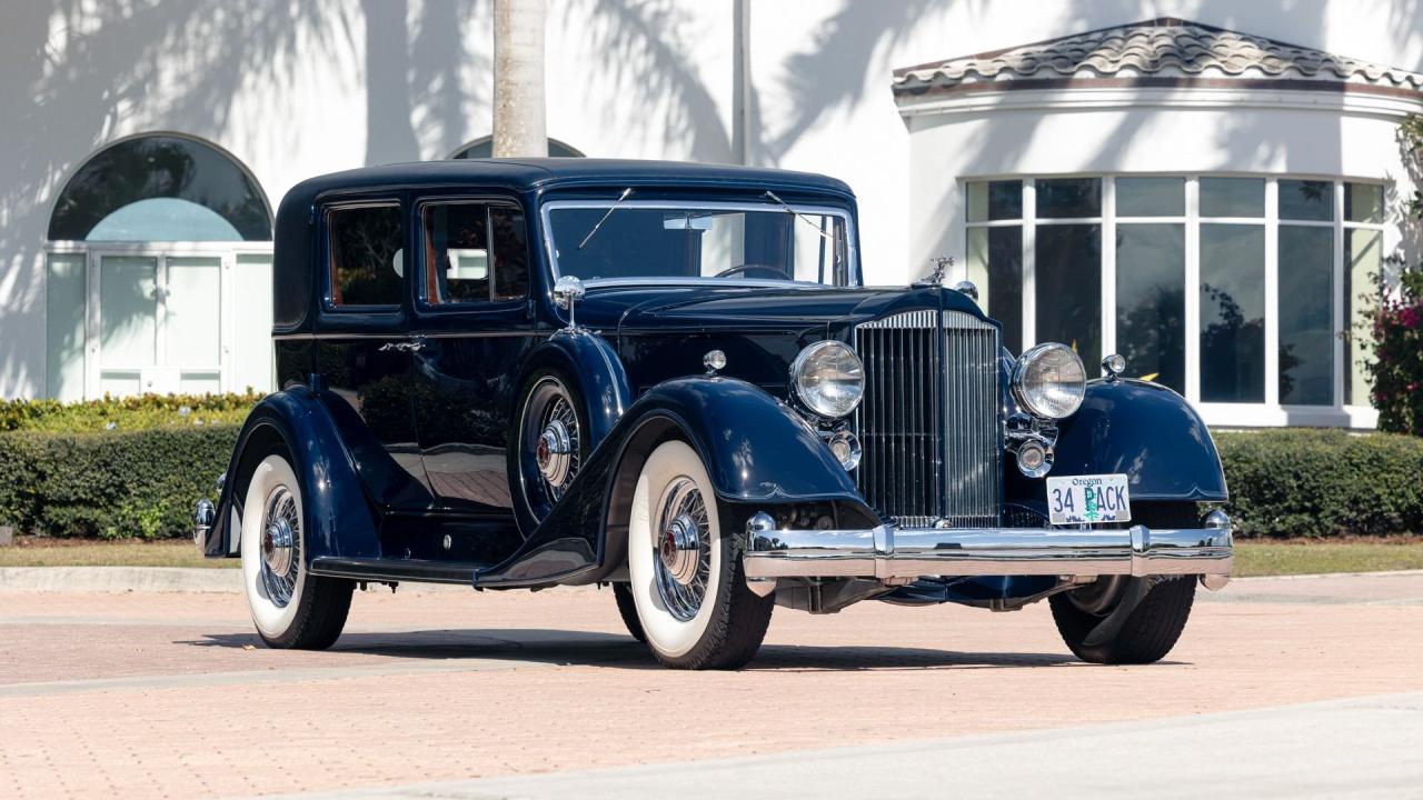 1934 Packard Twelve 1107 Formal Sedan