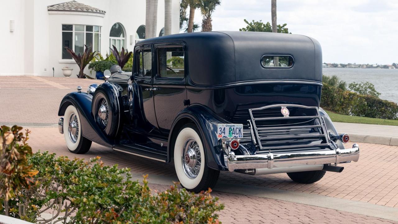 1934 Packard Twelve 1107 Formal Sedan
