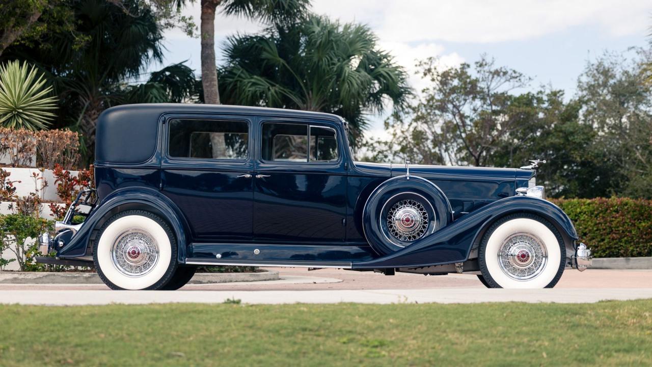 1934 Packard Twelve 1107 Formal Sedan
