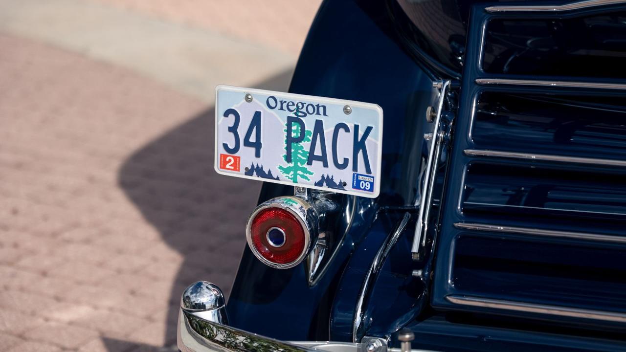 1934 Packard Twelve 1107 Formal Sedan