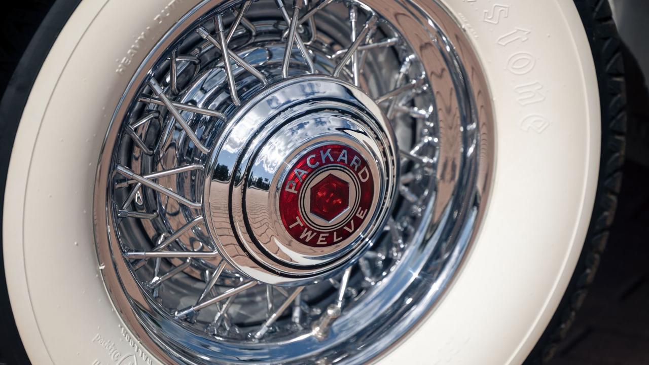 1934 Packard Twelve 1107 Formal Sedan