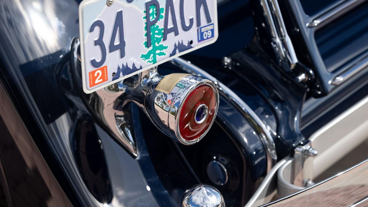 1934 Packard Twelve 1107 Formal Sedan