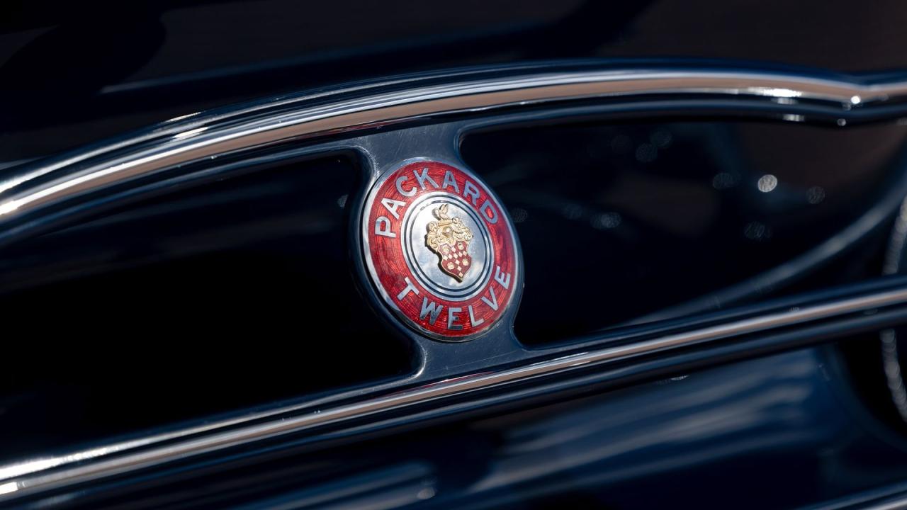 1934 Packard Twelve 1107 Formal Sedan