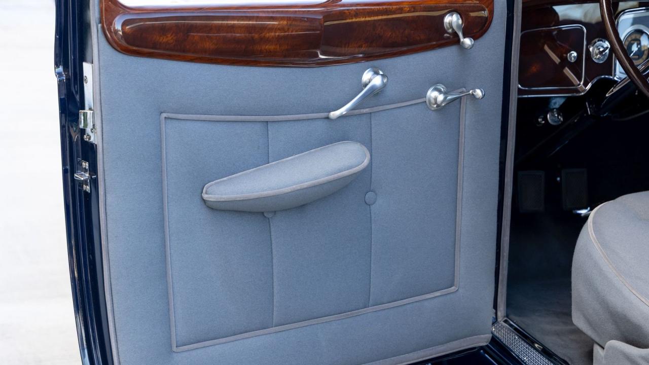 1934 Packard Twelve 1107 Formal Sedan