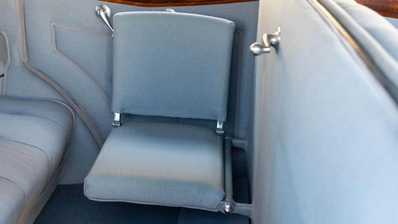 1934 Packard Twelve 1107 Formal Sedan