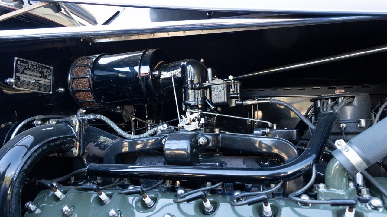 1934 Packard Twelve 1107 Formal Sedan