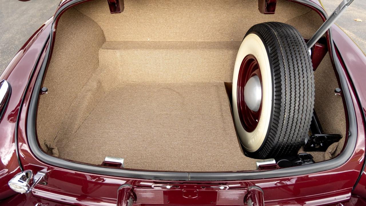 1947 Cadillac Series 62 Five-Passenger Touring Sedan