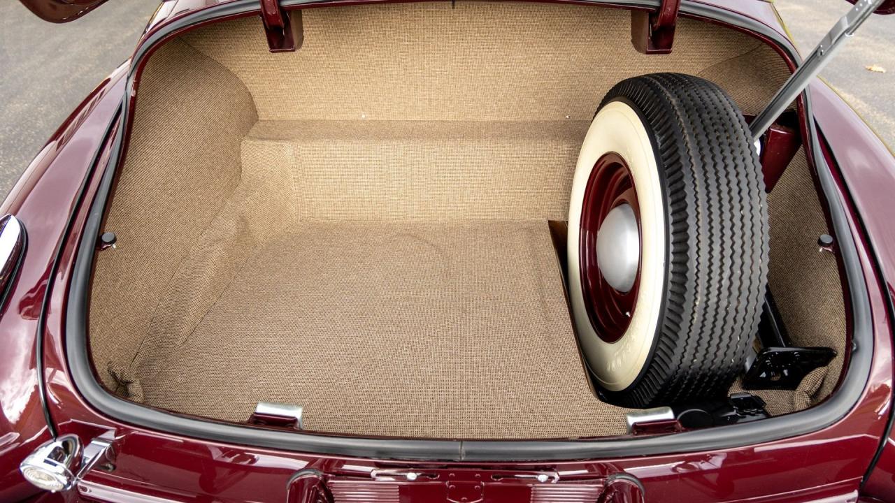 1947 Cadillac Series 62 Five-Passenger Touring Sedan