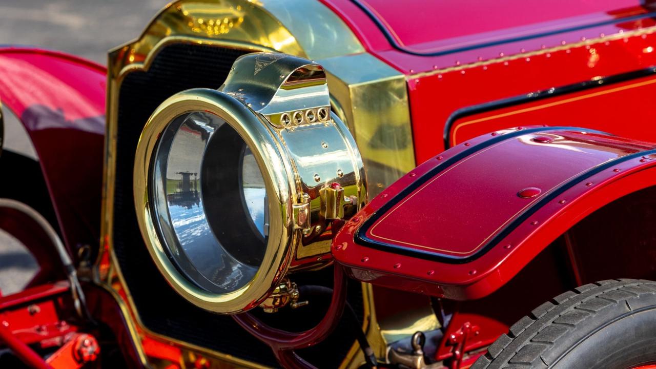 1909 Packard Eighteen Five-Passenger Phaeton