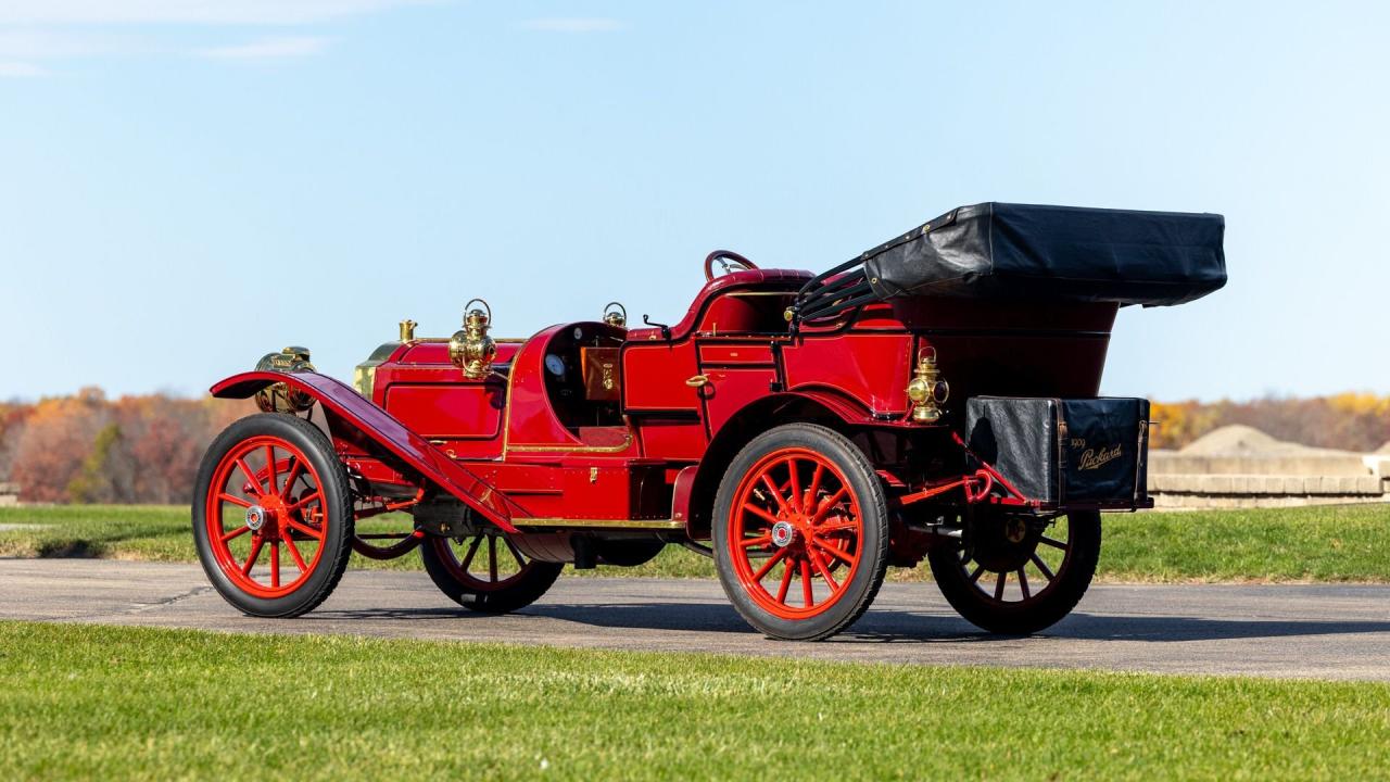 1909 Packard Eighteen Five-Passenger Phaeton