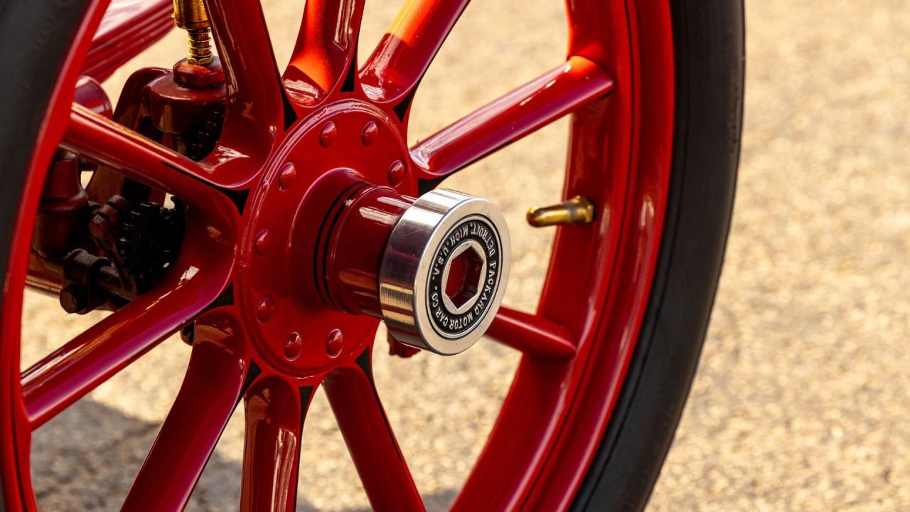 1909 Packard Eighteen Five-Passenger Phaeton