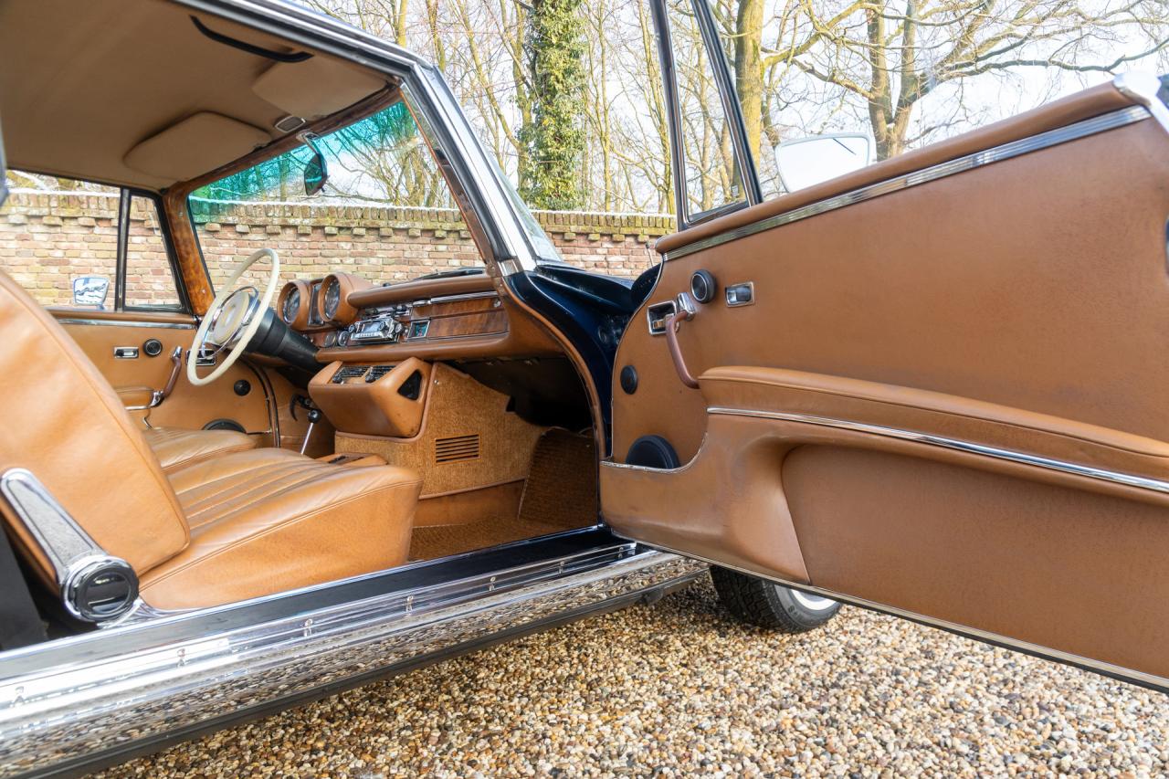 1970 Mercedes - Benz 280 SE 3.5 Coupe &ldquo;Flachk&uuml;hler&rdquo;