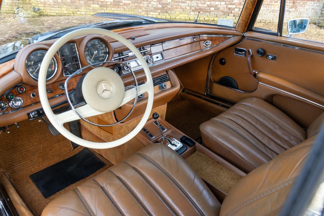 1970 Mercedes - Benz 280 SE 3.5 Coupe &ldquo;Flachk&uuml;hler&rdquo;