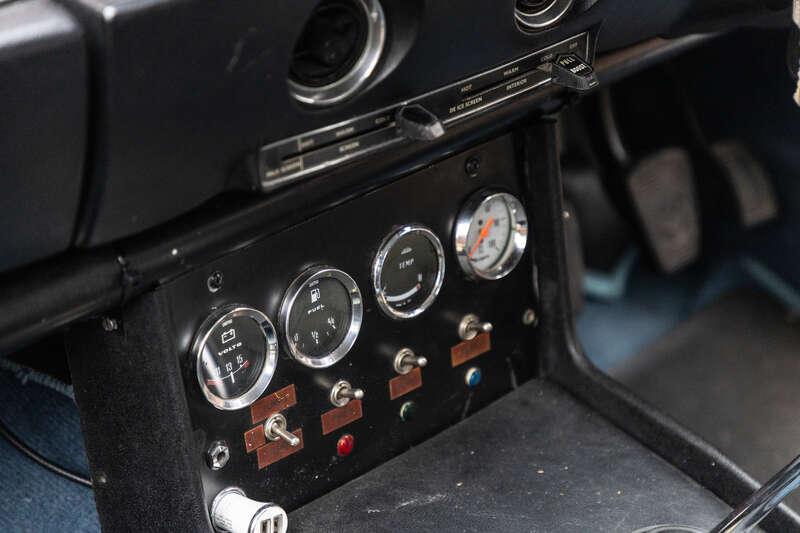 1965 Triumph 2000 MK1 OVERDRIVE RALLY REPLICA