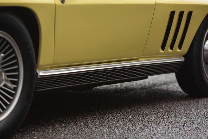 1966 Chevrolet CORVETTE C2 STINGRAY CONVERTIBLE