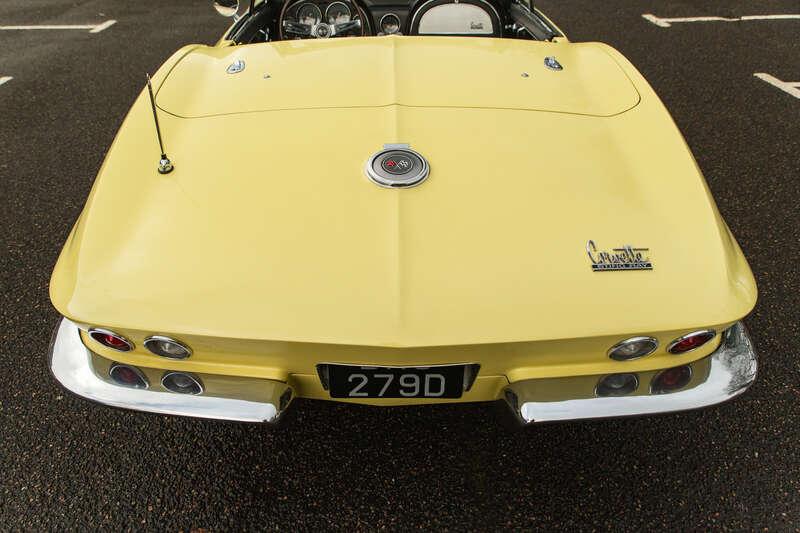 1966 Chevrolet CORVETTE C2 STINGRAY CONVERTIBLE