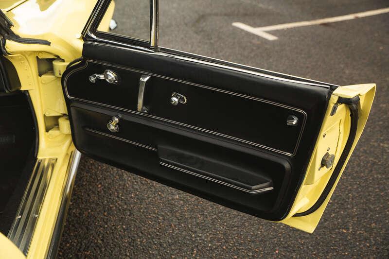 1966 Chevrolet CORVETTE C2 STINGRAY CONVERTIBLE