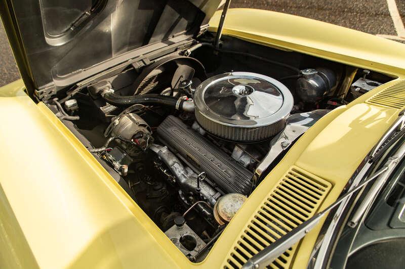 1966 Chevrolet CORVETTE C2 STINGRAY CONVERTIBLE