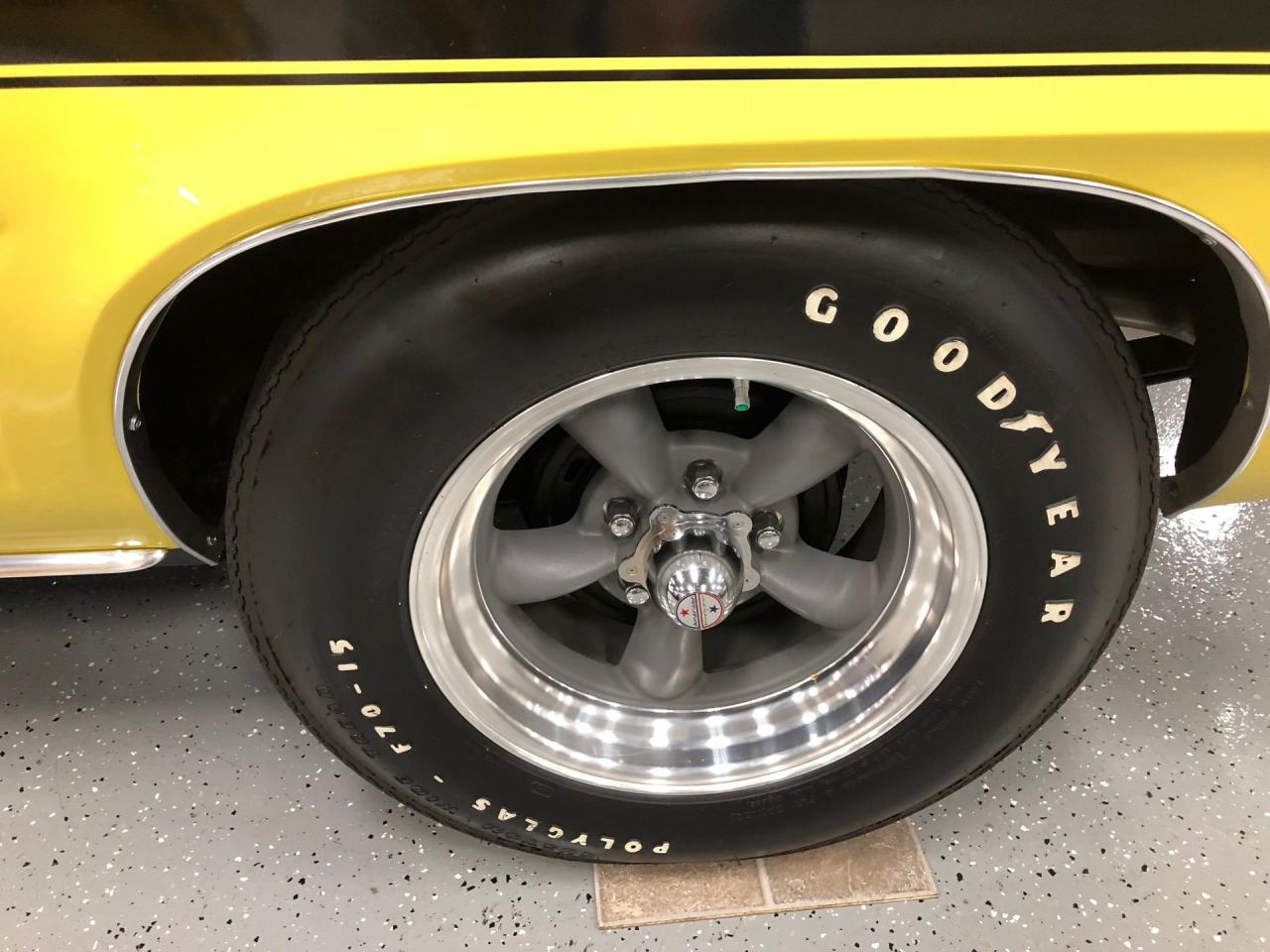 1969 Chevrolet Camaro Yenko replica