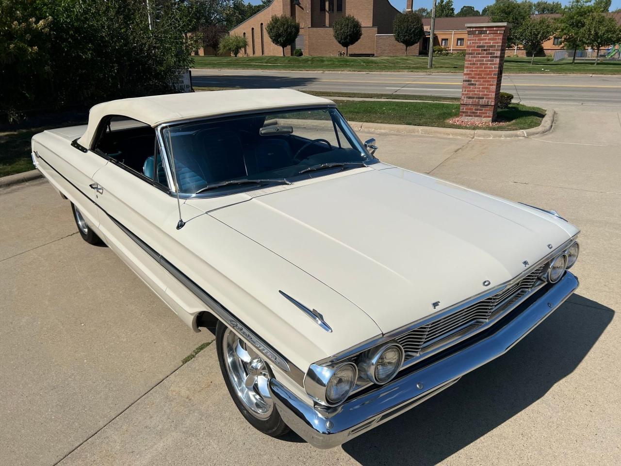 1964 Ford Galaxie XL