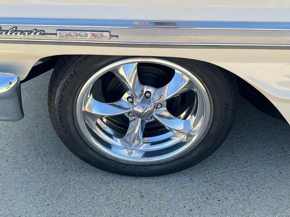 1964 Ford Galaxie XL