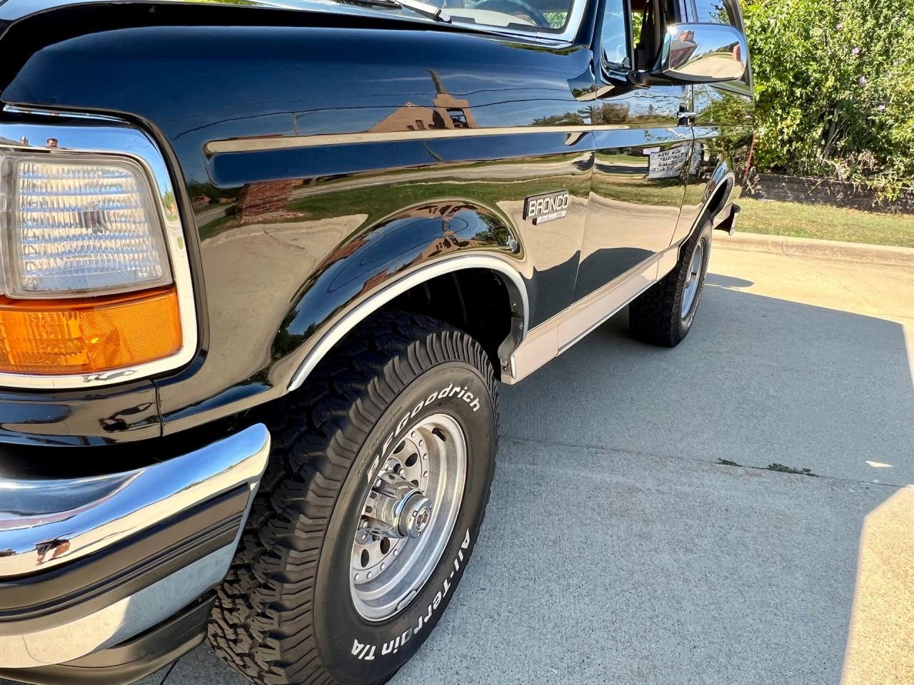 1993 Ford Bronco Eddie Bauer