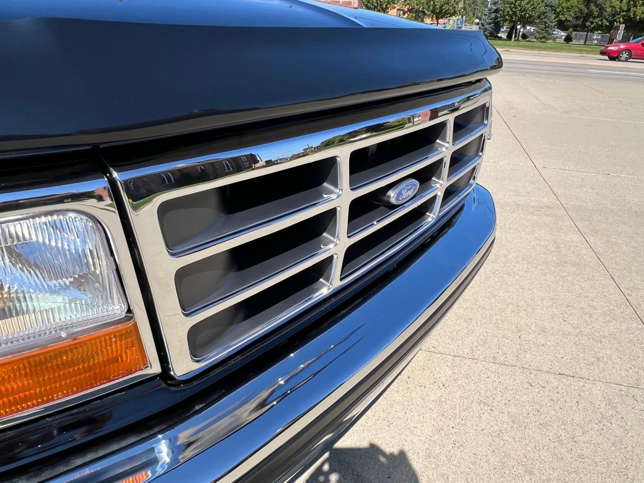 1993 Ford Bronco Eddie Bauer