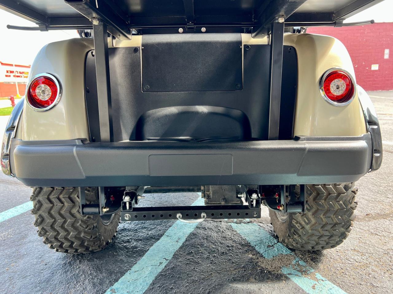 2019 Olympus Golf Cart