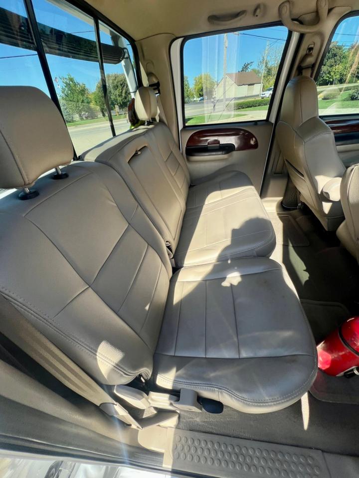 2006 Ford F350 XLT Lariat