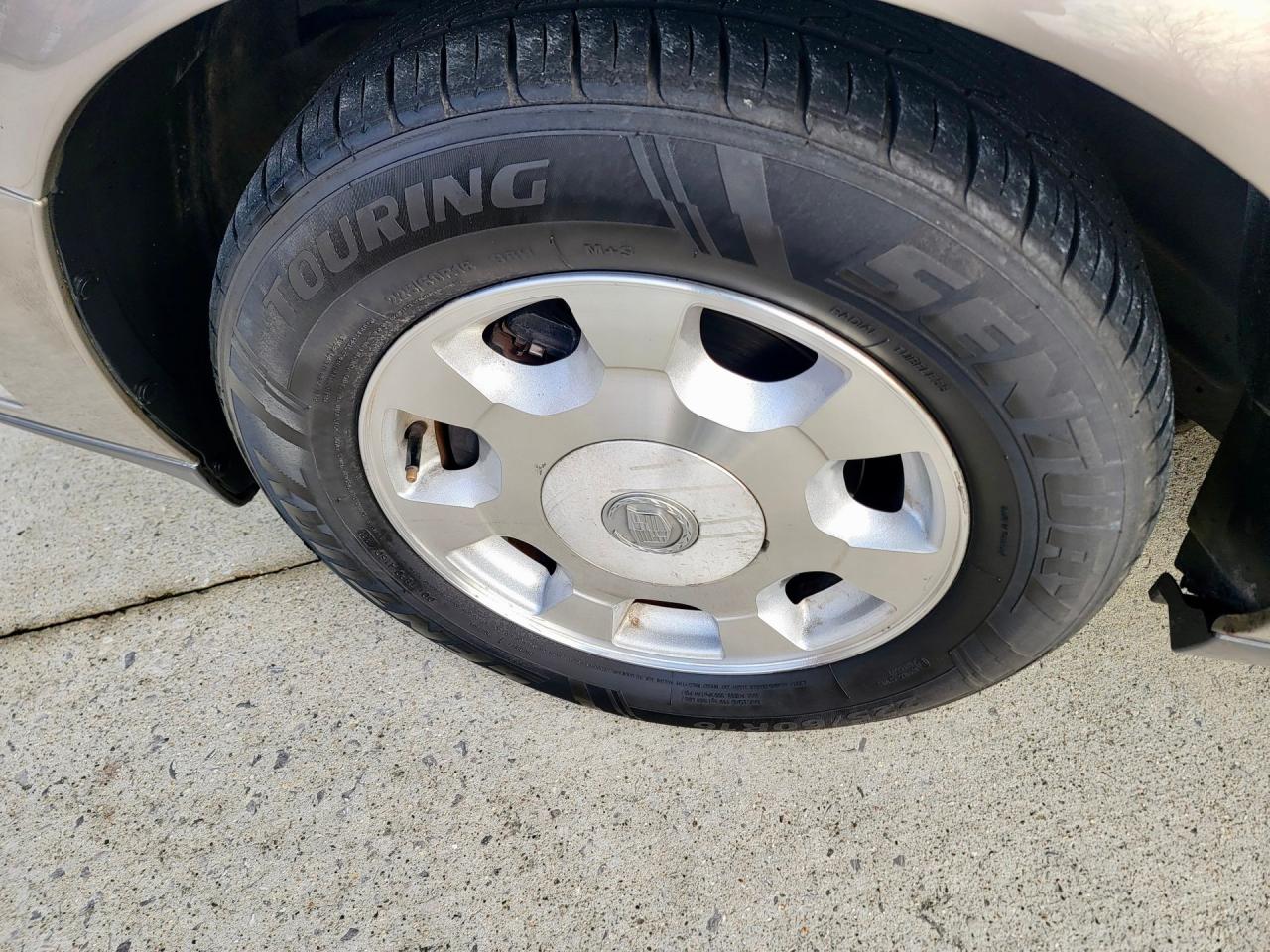 2002 Cadillac Sedan DeVille