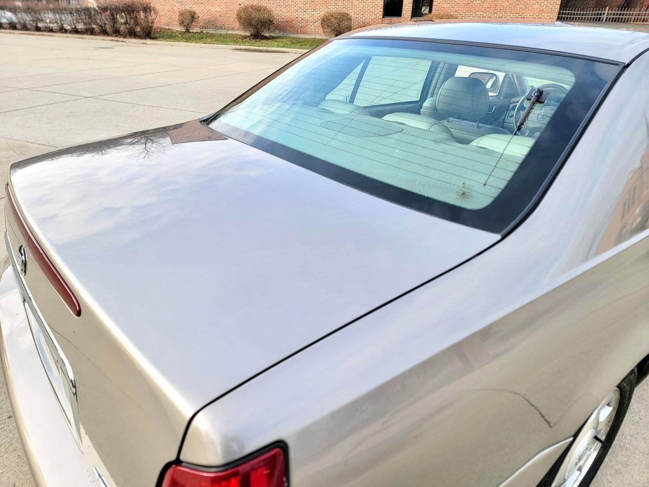 2002 Cadillac Sedan DeVille