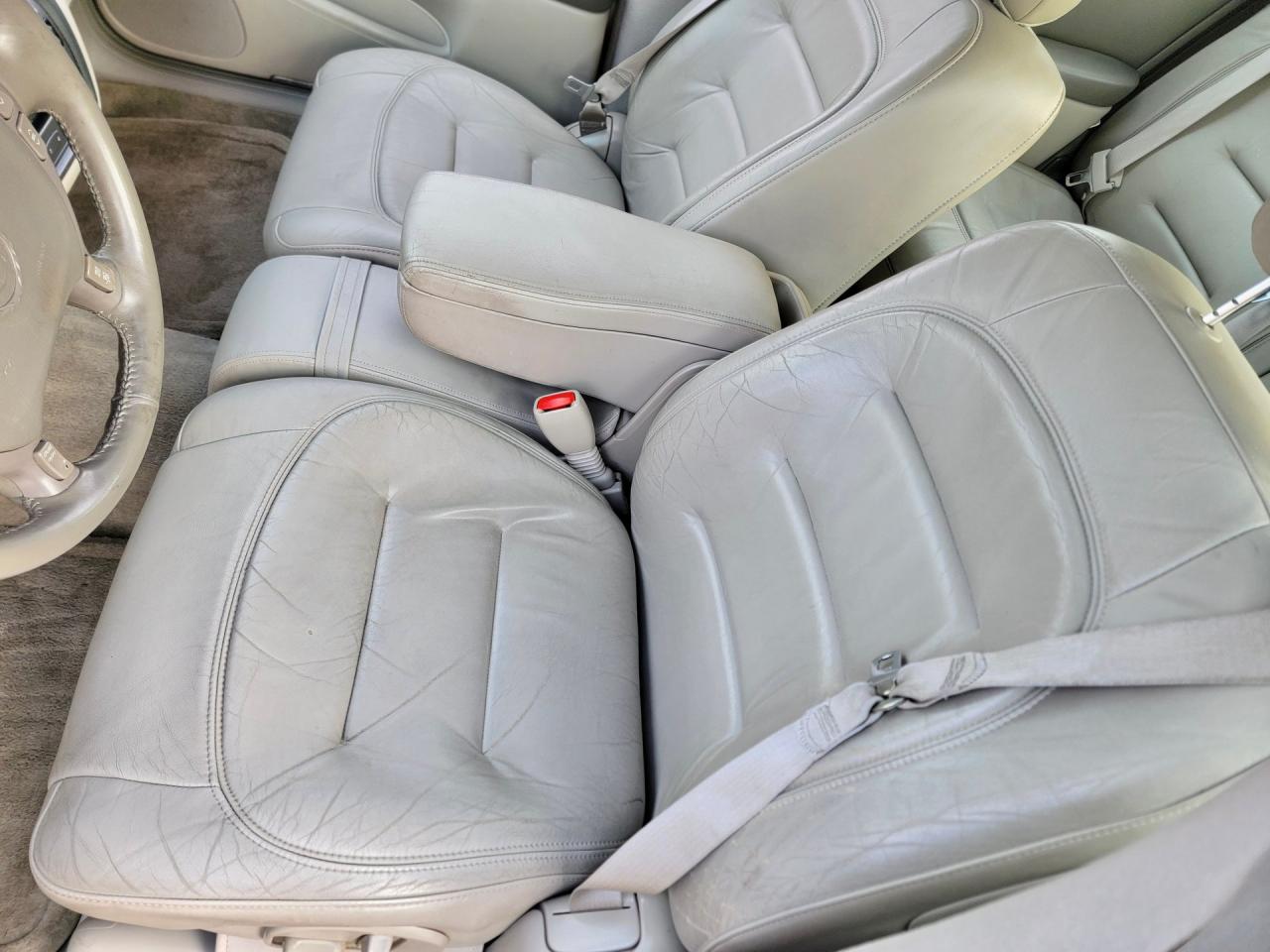 2002 Cadillac Sedan DeVille