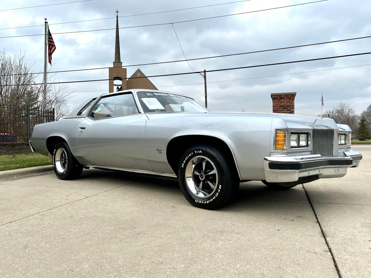 1976 Pontiac Grand Prix