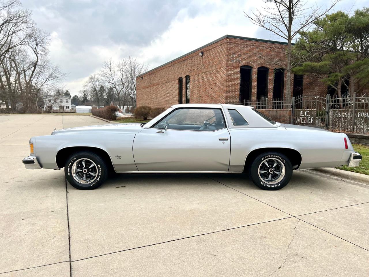 1976 Pontiac Grand Prix