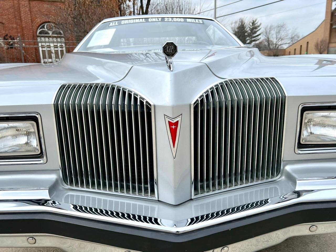 1976 Pontiac Grand Prix