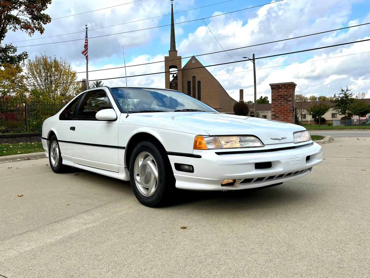 1991 Ford Thunderbird Super Coupe