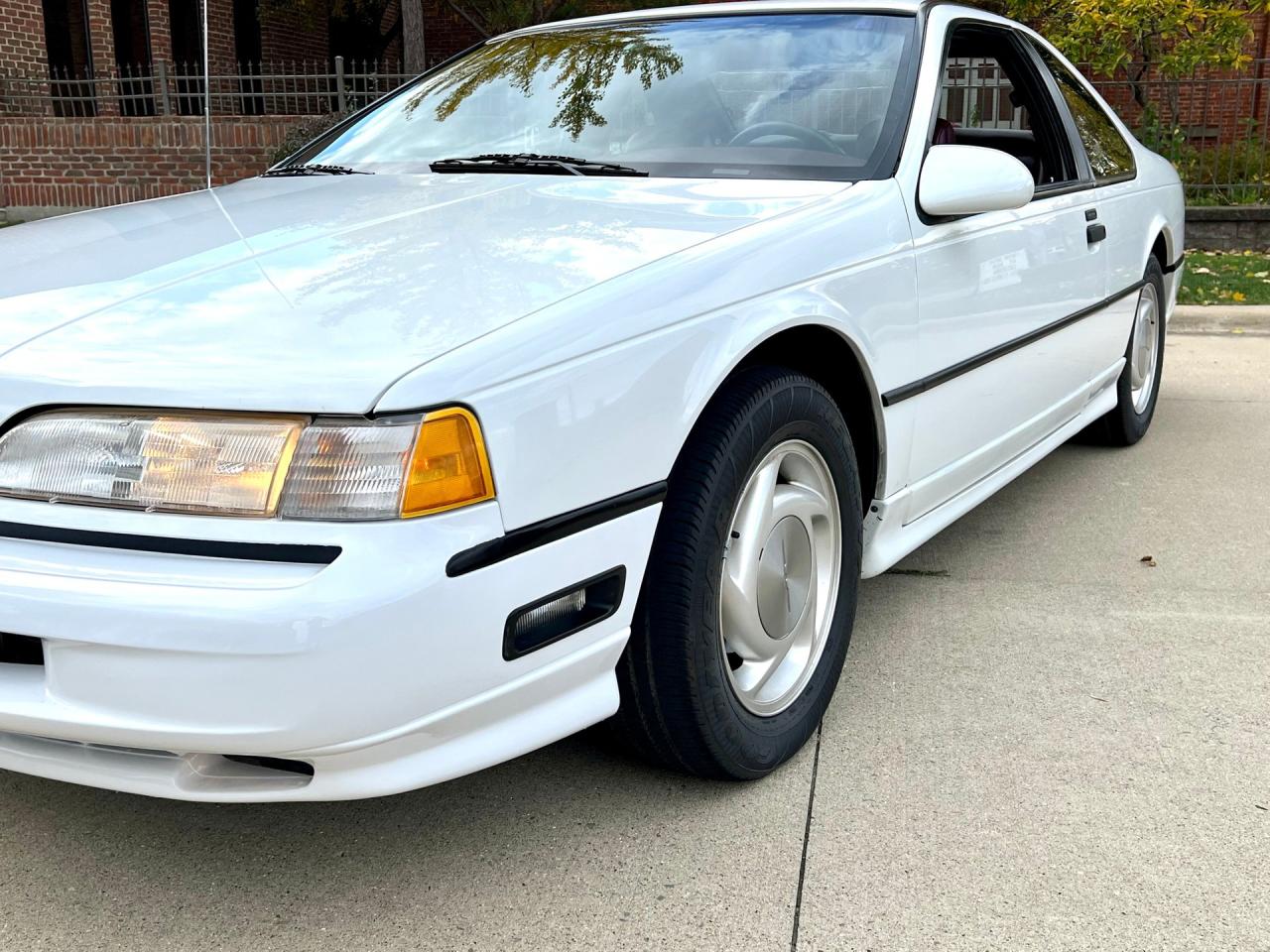 1991 Ford Thunderbird Super Coupe
